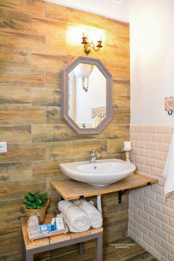 B&B Le Ginestre Trecase ภายนอก รูปภาพ