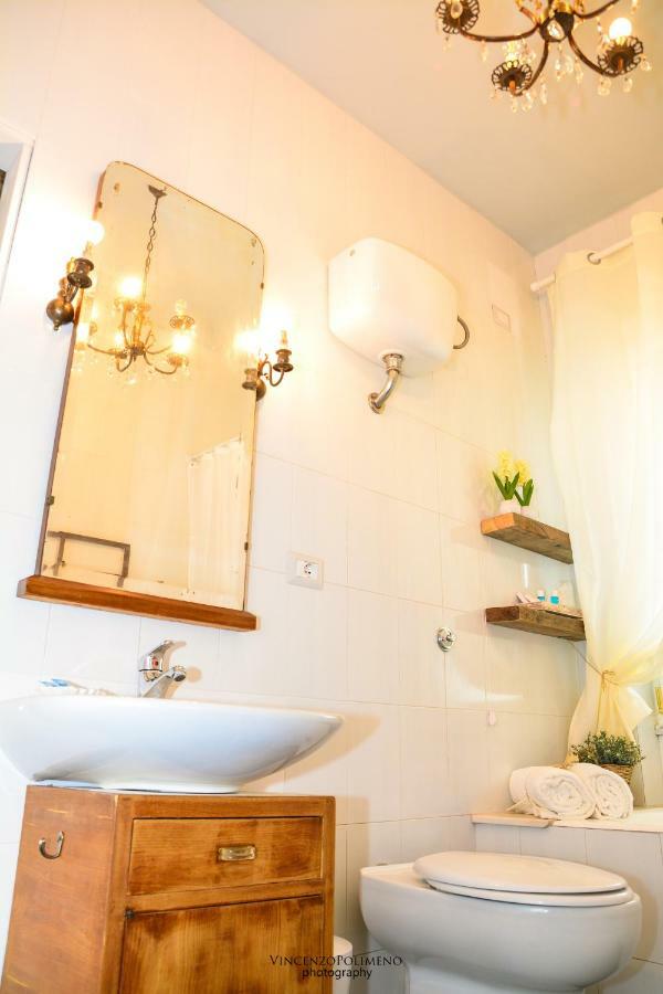 B&B Le Ginestre Trecase ภายนอก รูปภาพ