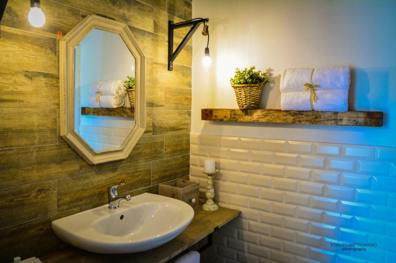 B&B Le Ginestre Trecase ภายนอก รูปภาพ